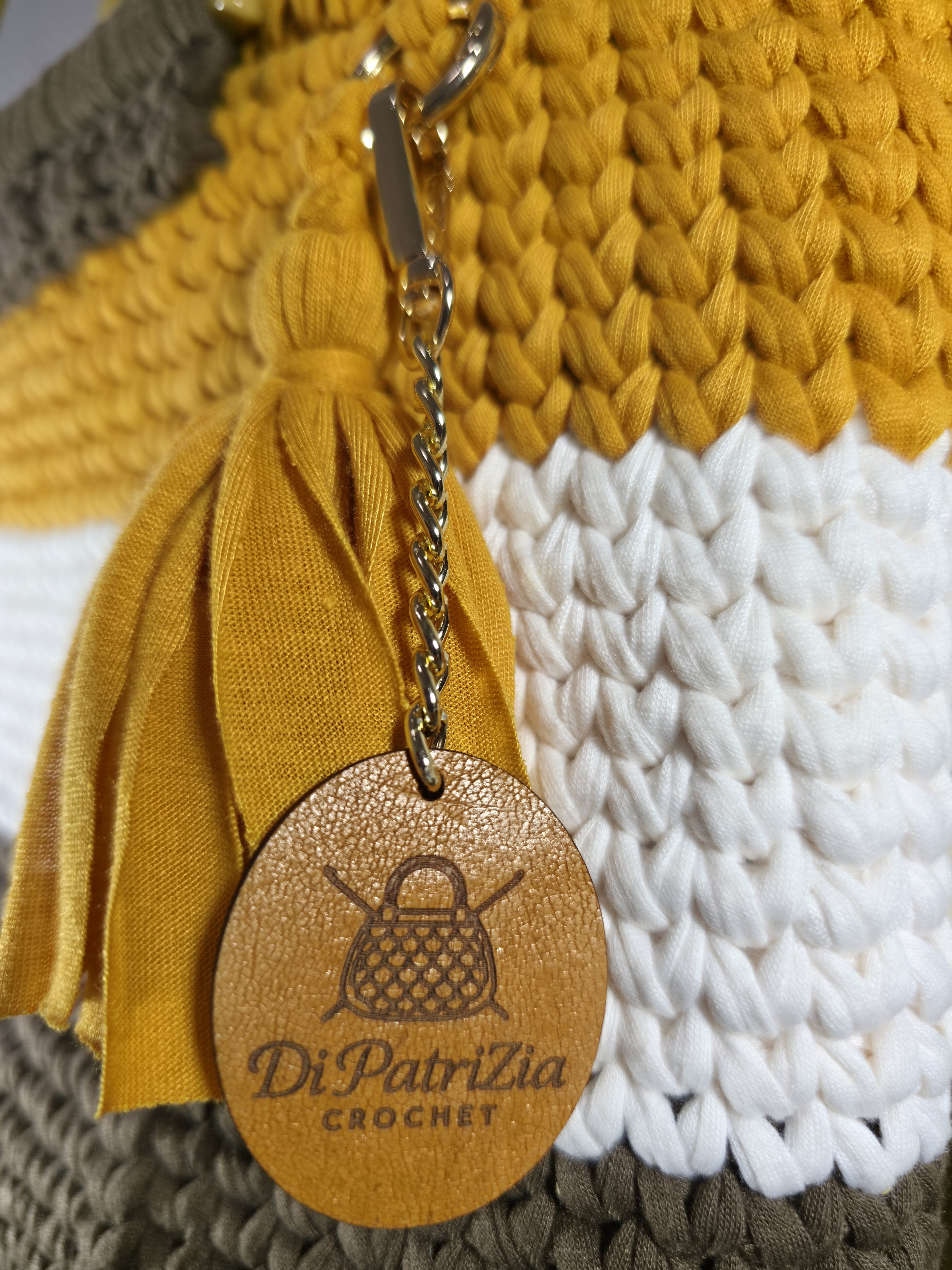 DiPatrizia Golden Leaves